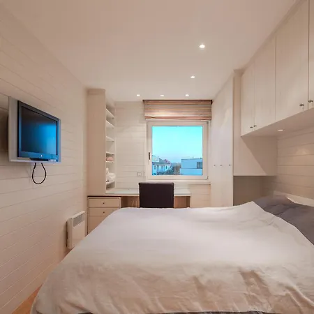Premium Holidays - Luxury Flat Long Island With Sea View Lägenhet *